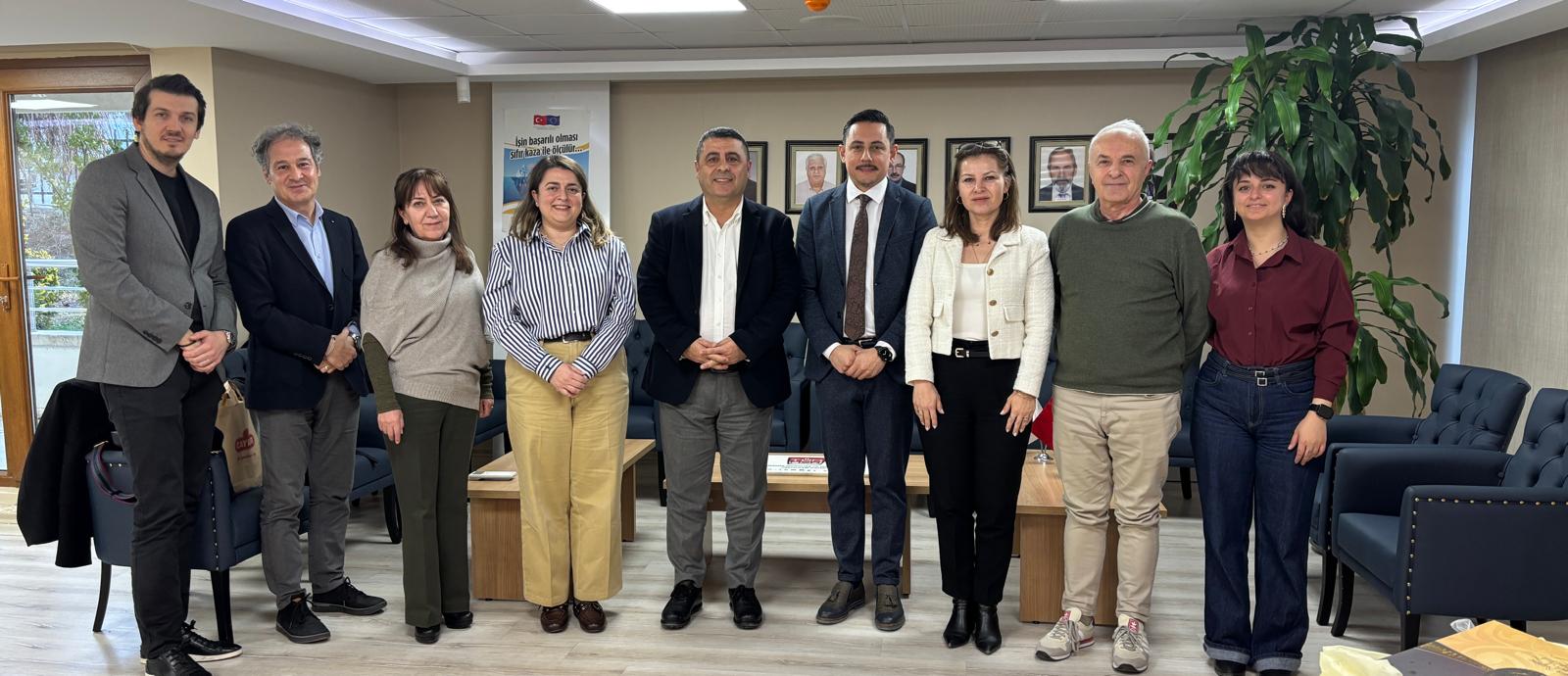 <h2><strong><span style="font-family:arial,helvetica,sans-serif"><span style="font-size:16px">TMD Hukuk Komitesi Toplantısı</span></span></strong></h2>
