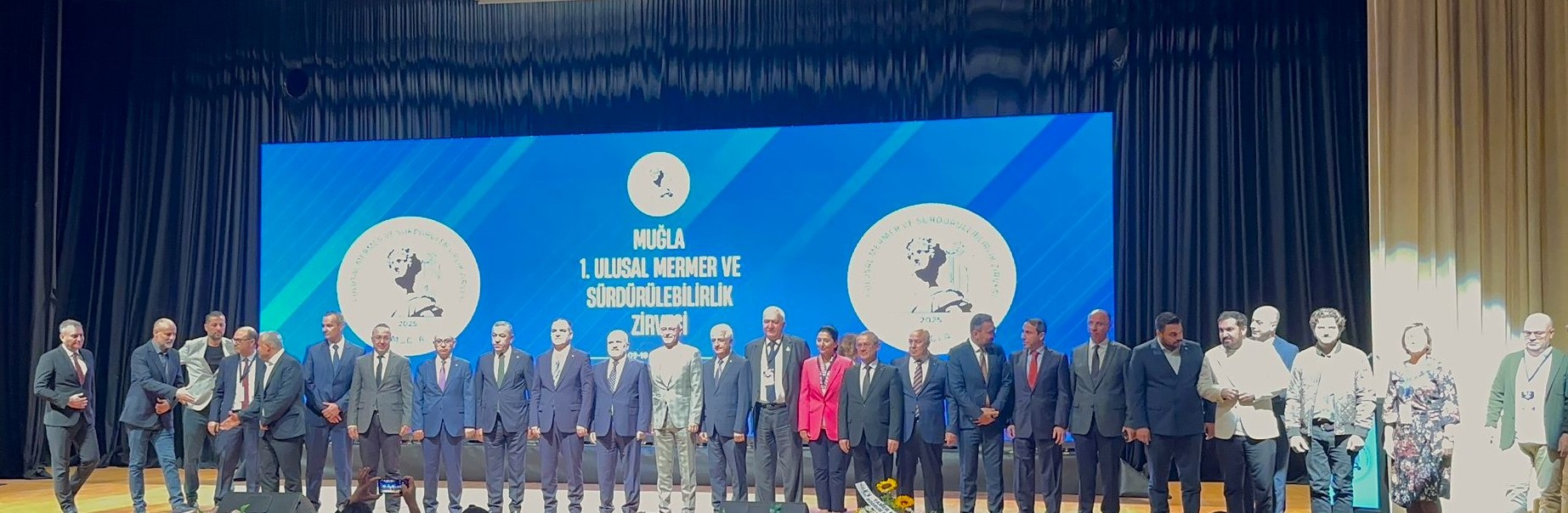 <p><span style="font-size:16px">Muğla 1. Ulusal Mermer ve Sürdürülebilirlik Zirvesindeyiz</span></p>
